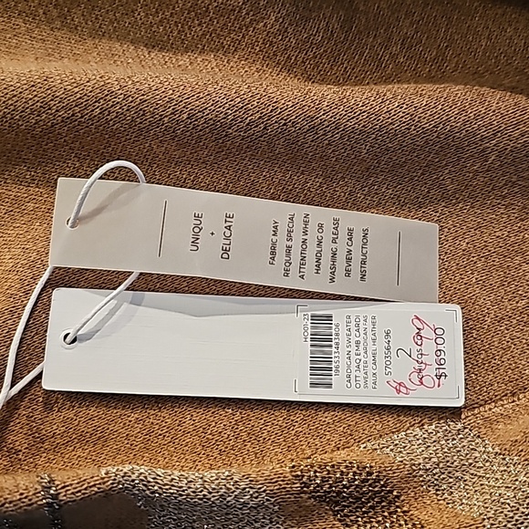 Chicos cardigan sweater, size 2 (large) - Picture 5 of 6